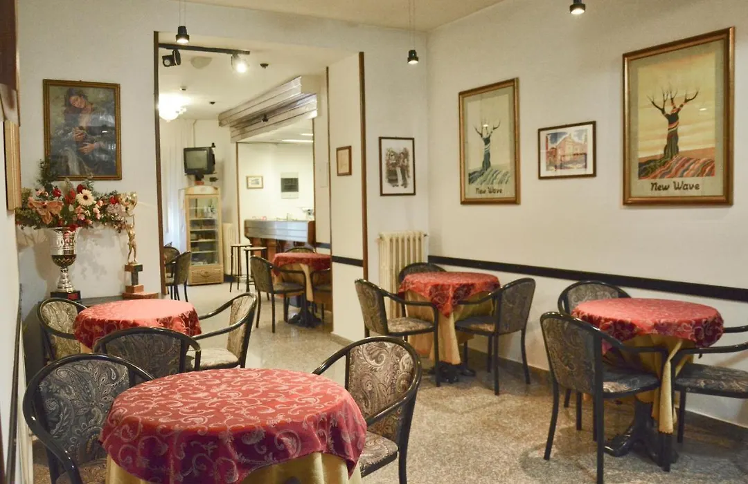 Hotel Villa Lina-1
